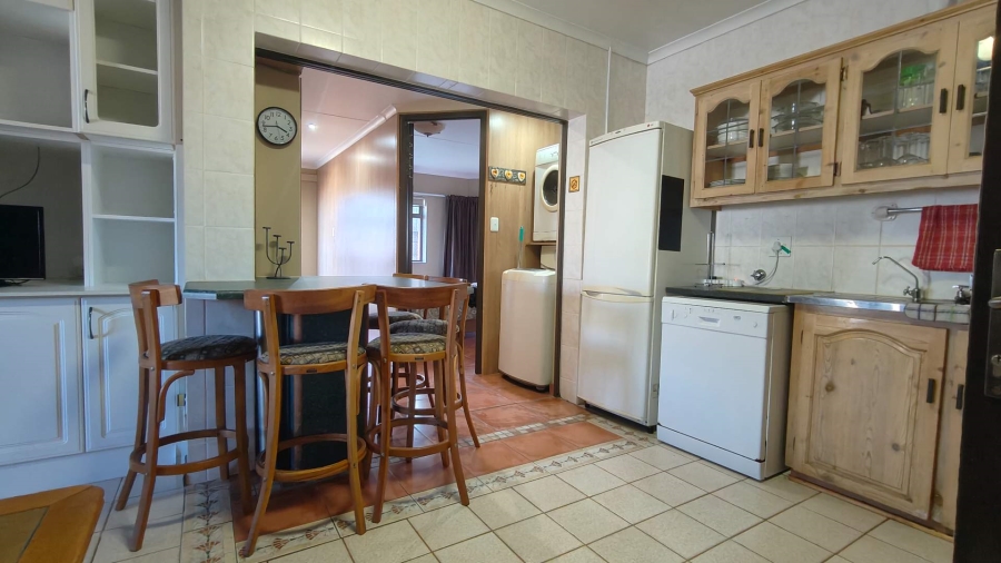 3 Bedroom Property for Sale in Bayview Western Cape